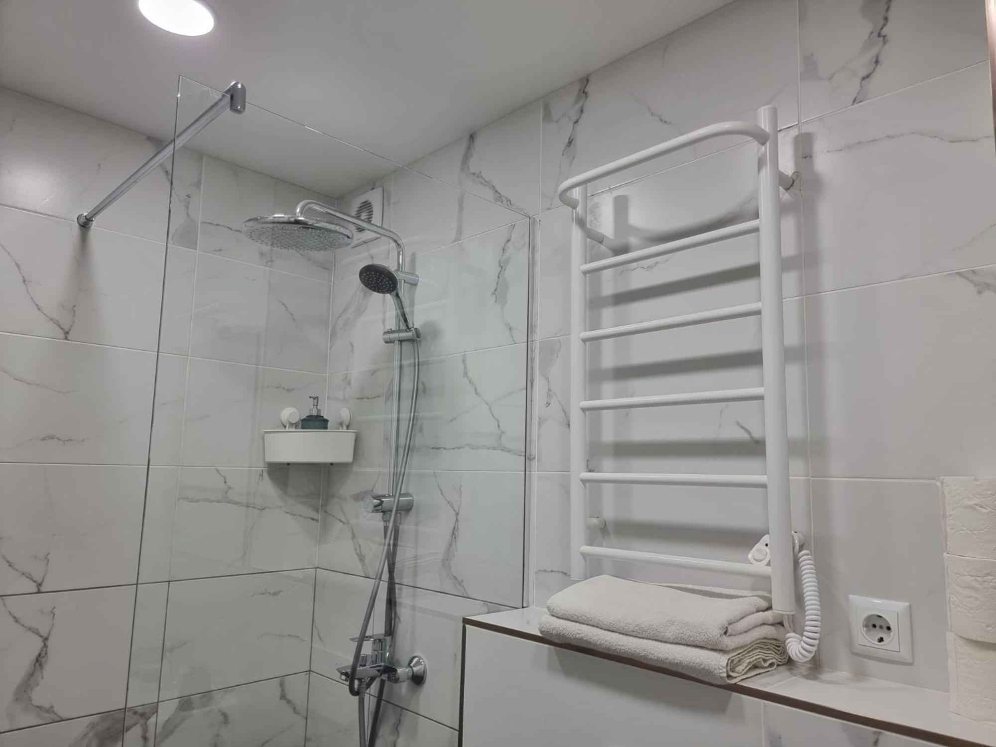 City Inn Riga Apartment, New Renovated In Quiet Center With Balcony With Parking Eksteriør billede