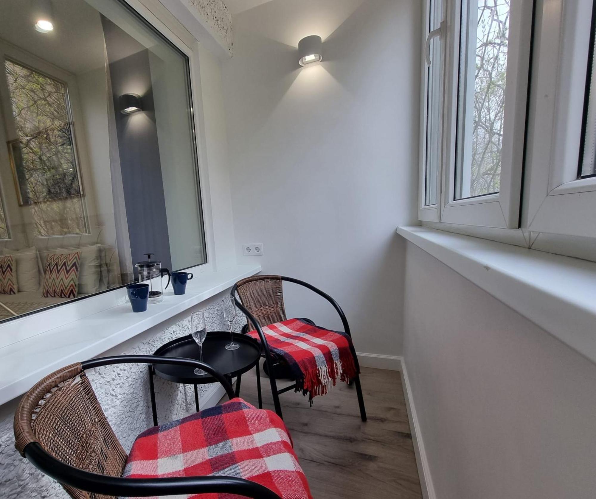 City Inn Riga Apartment, New Renovated In Quiet Center With Balcony With Parking Eksteriør billede