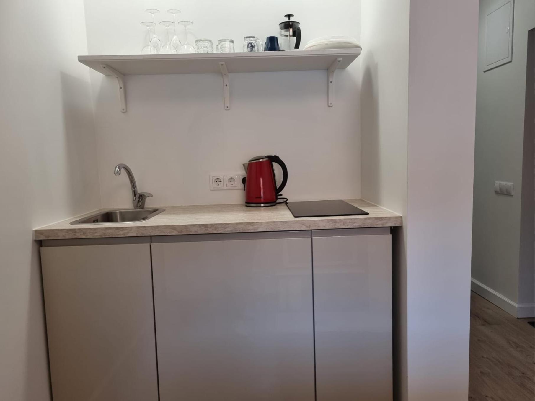 City Inn Riga Apartment, New Renovated In Quiet Center With Balcony With Parking Eksteriør billede